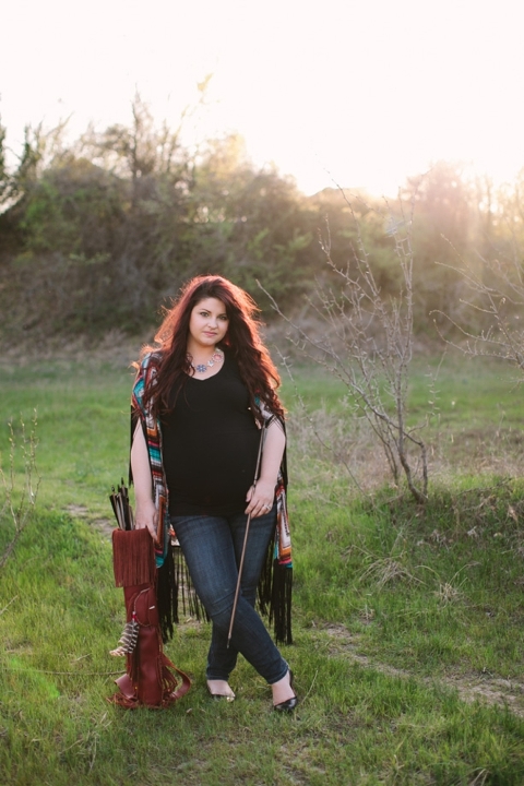 boho styled maternity shoot