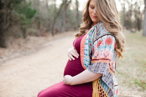 bohemian maternity photos in dallas